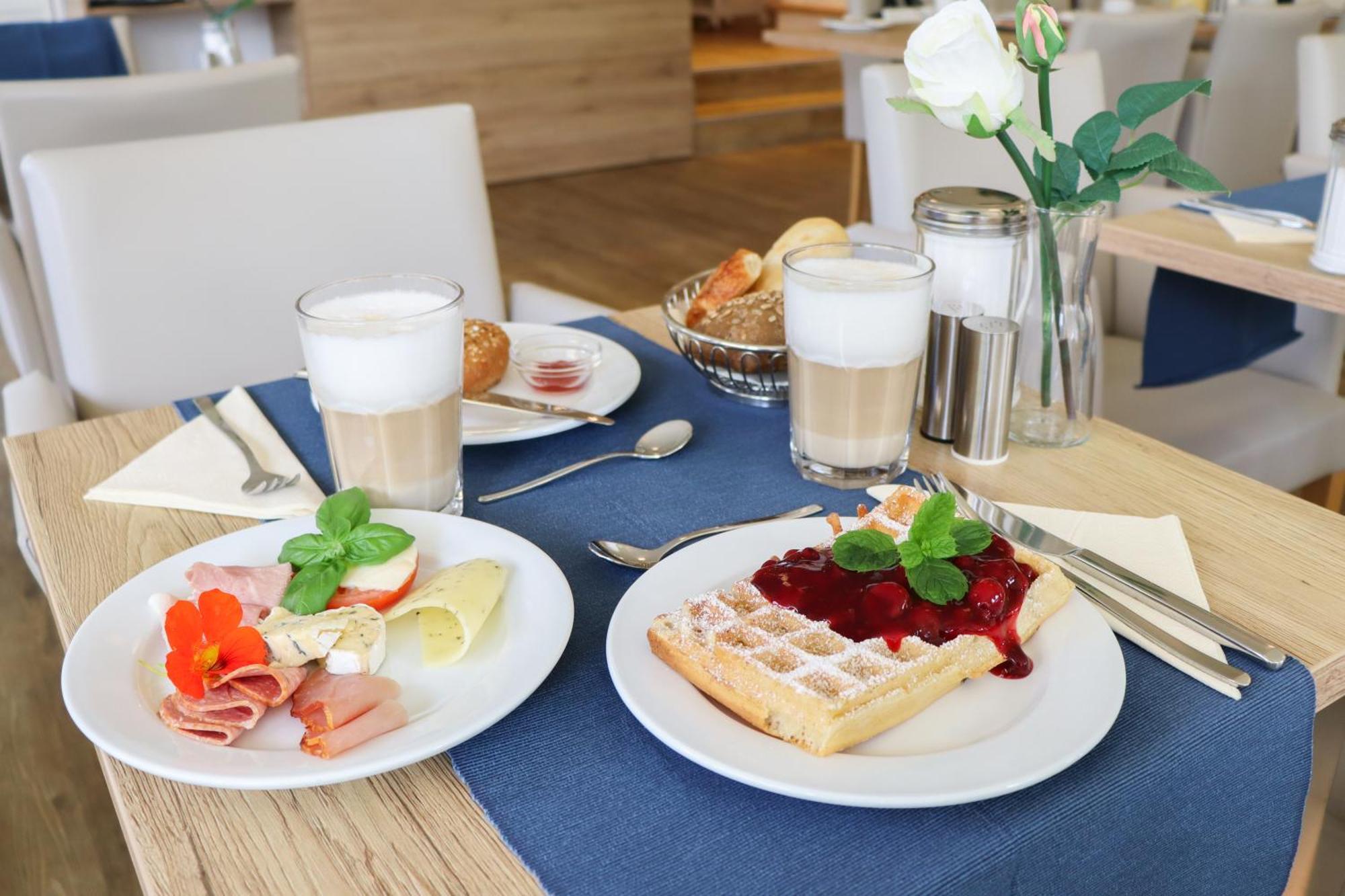 Das Fruehstueckshotel Buesum Buitenkant foto